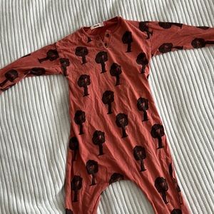 BOBO CHOSES ONESIE 12-18m